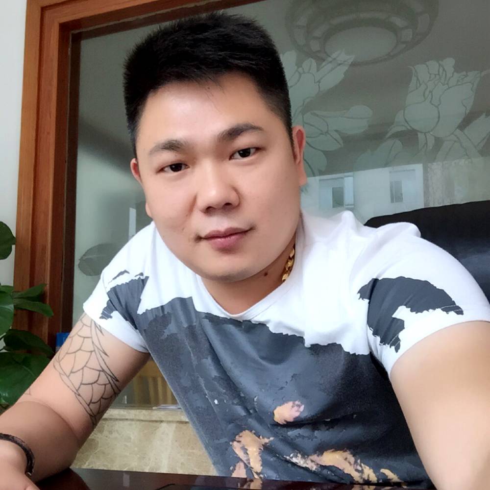 孤狼、雄少的照片