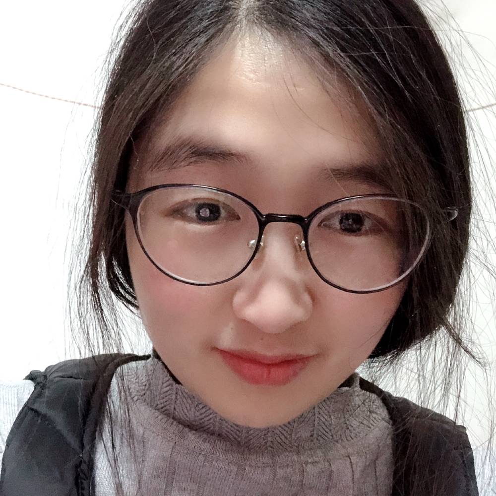 体贴有白云的照片