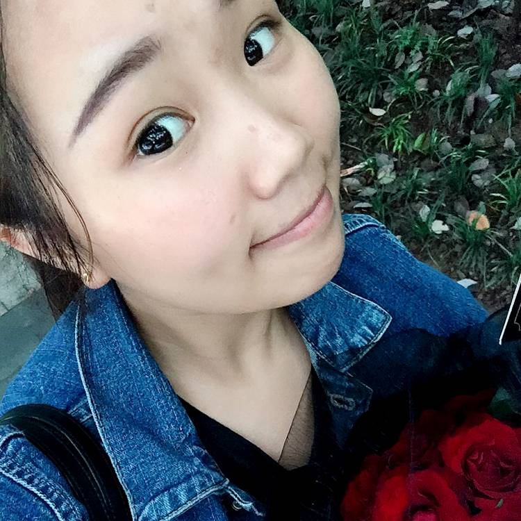 ZHOU周周的照片