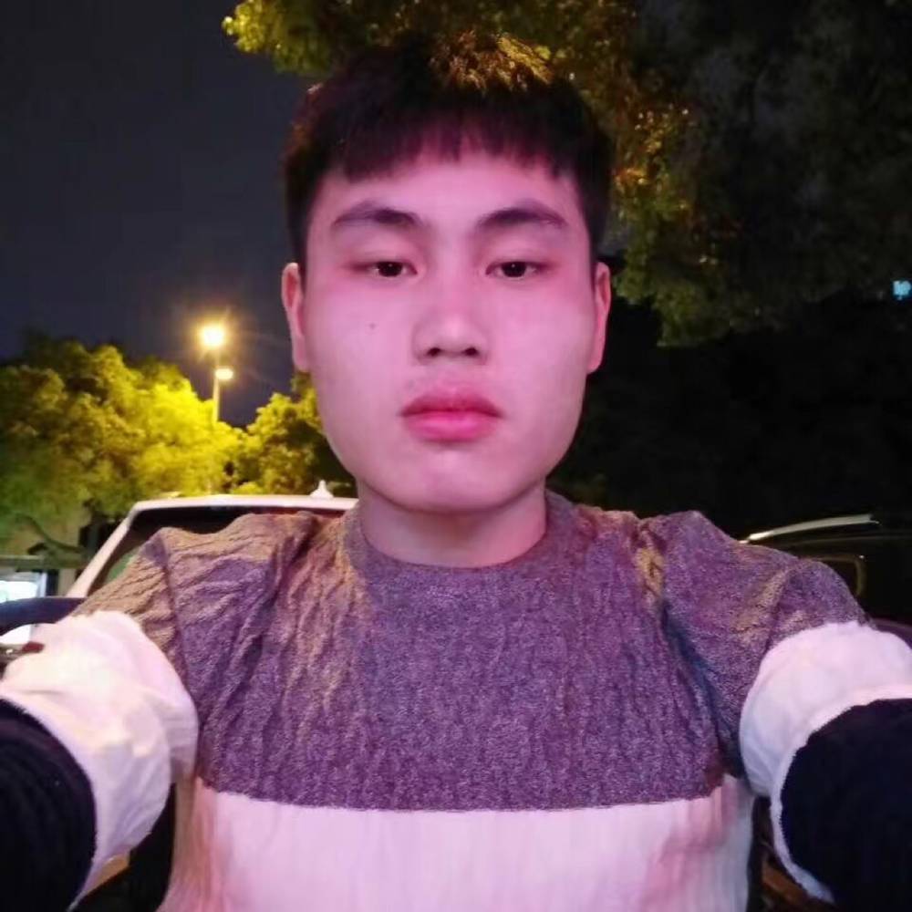 朴直的照片