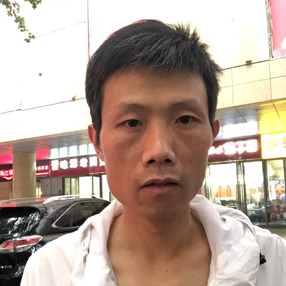 滑板落后的照片
