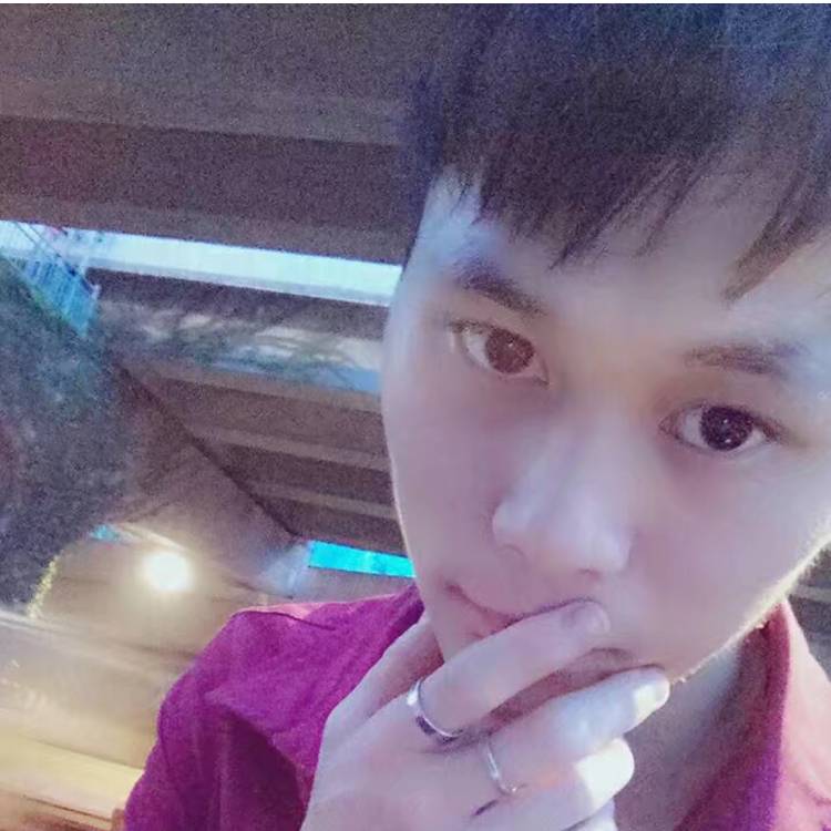 祝氏三少的照片