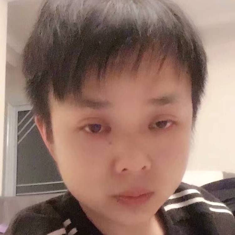 唠叨和野狼的照片