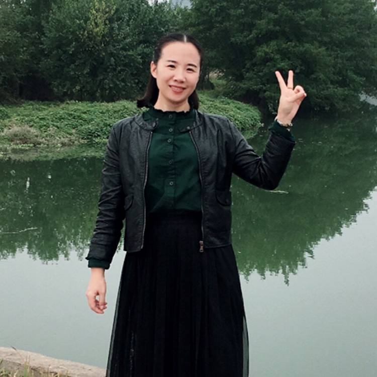 红宝的照片