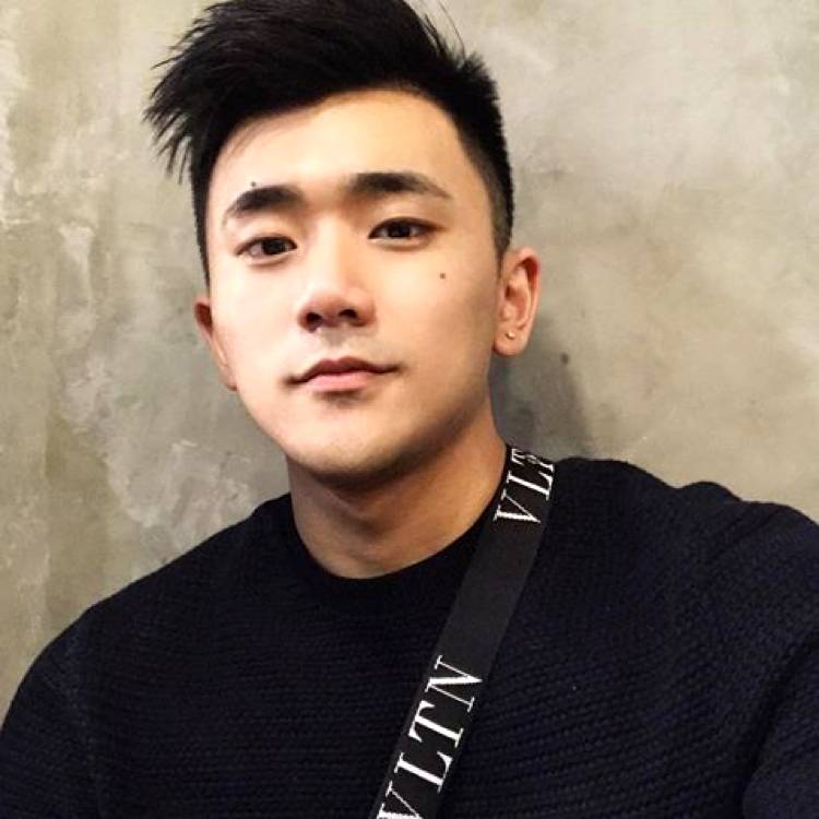 张浩然19的照片