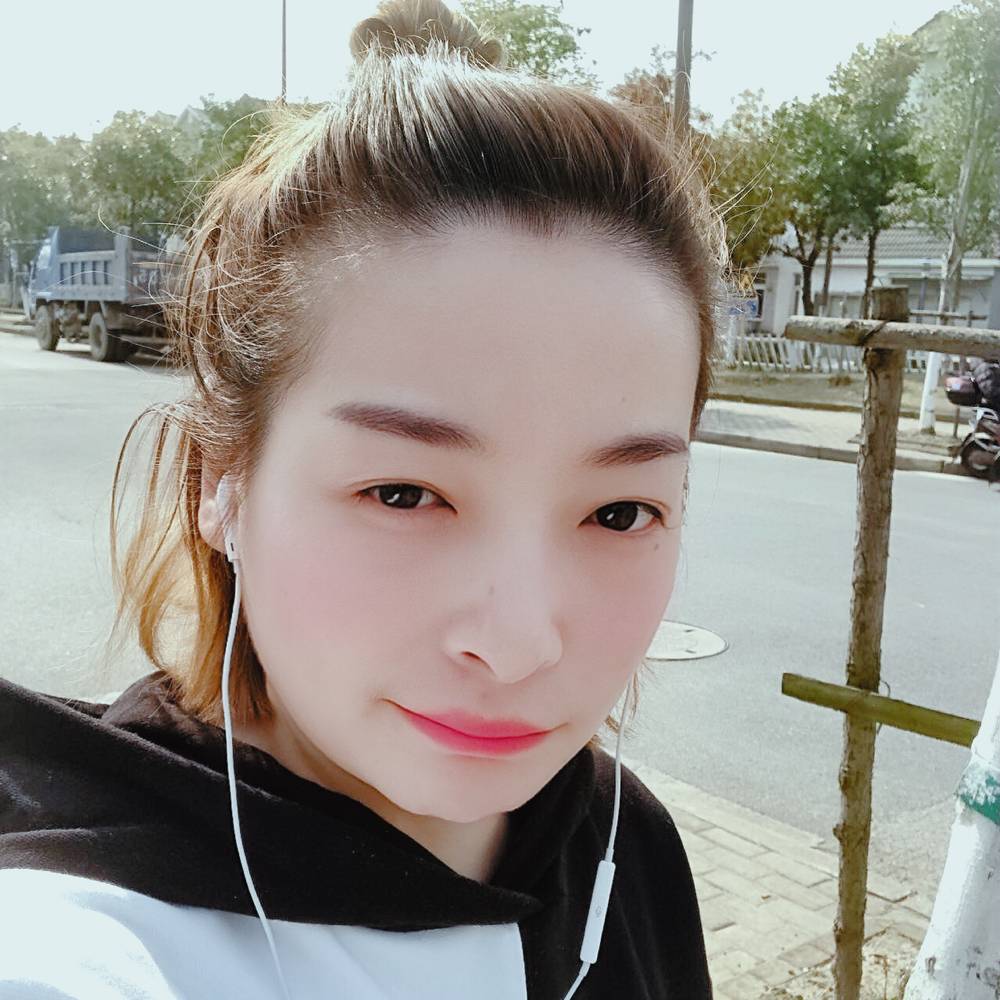 蒋蒋的照片