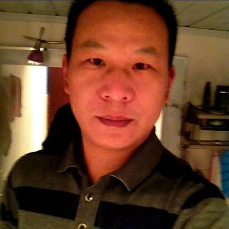 保温杯爱恋翩飞的照片