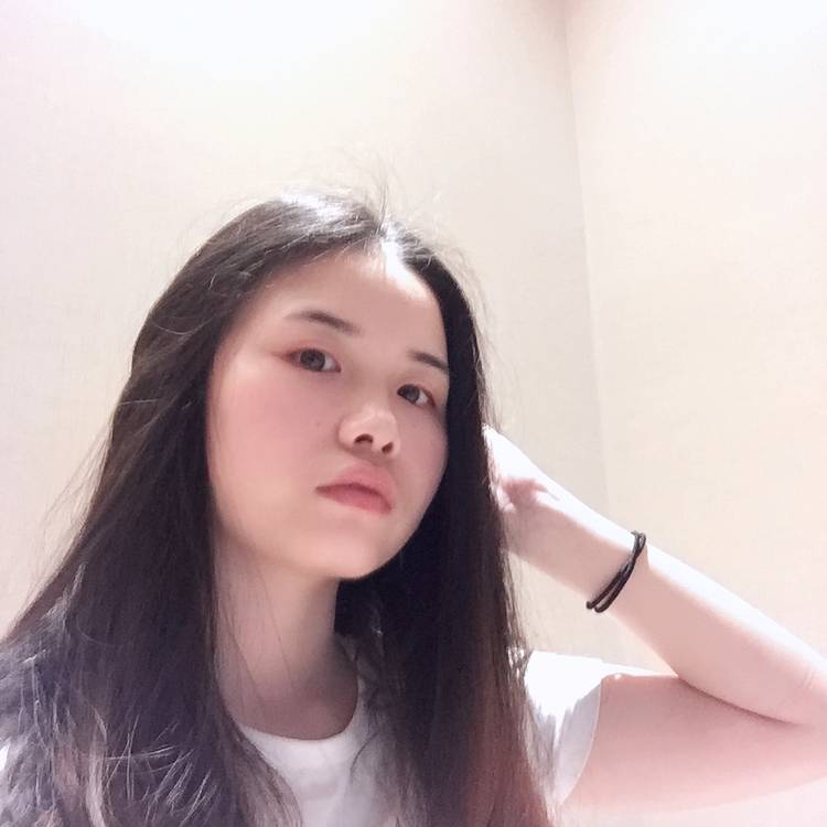 萌卡丘的照片