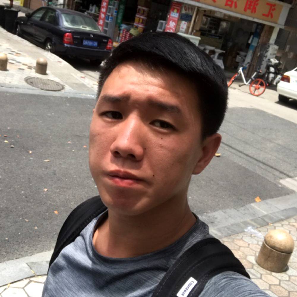 秦三箱的照片