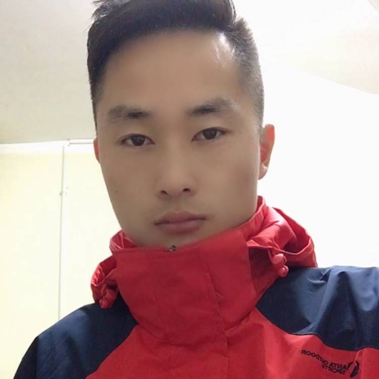 小狼格林的照片