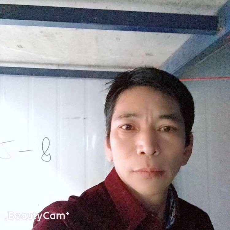 犀牛土豪的照片