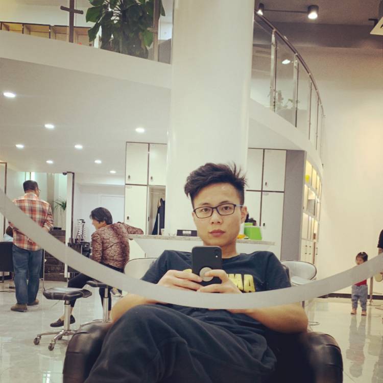 SixF的照片