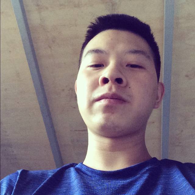 矜柔浅吻恬静的照片