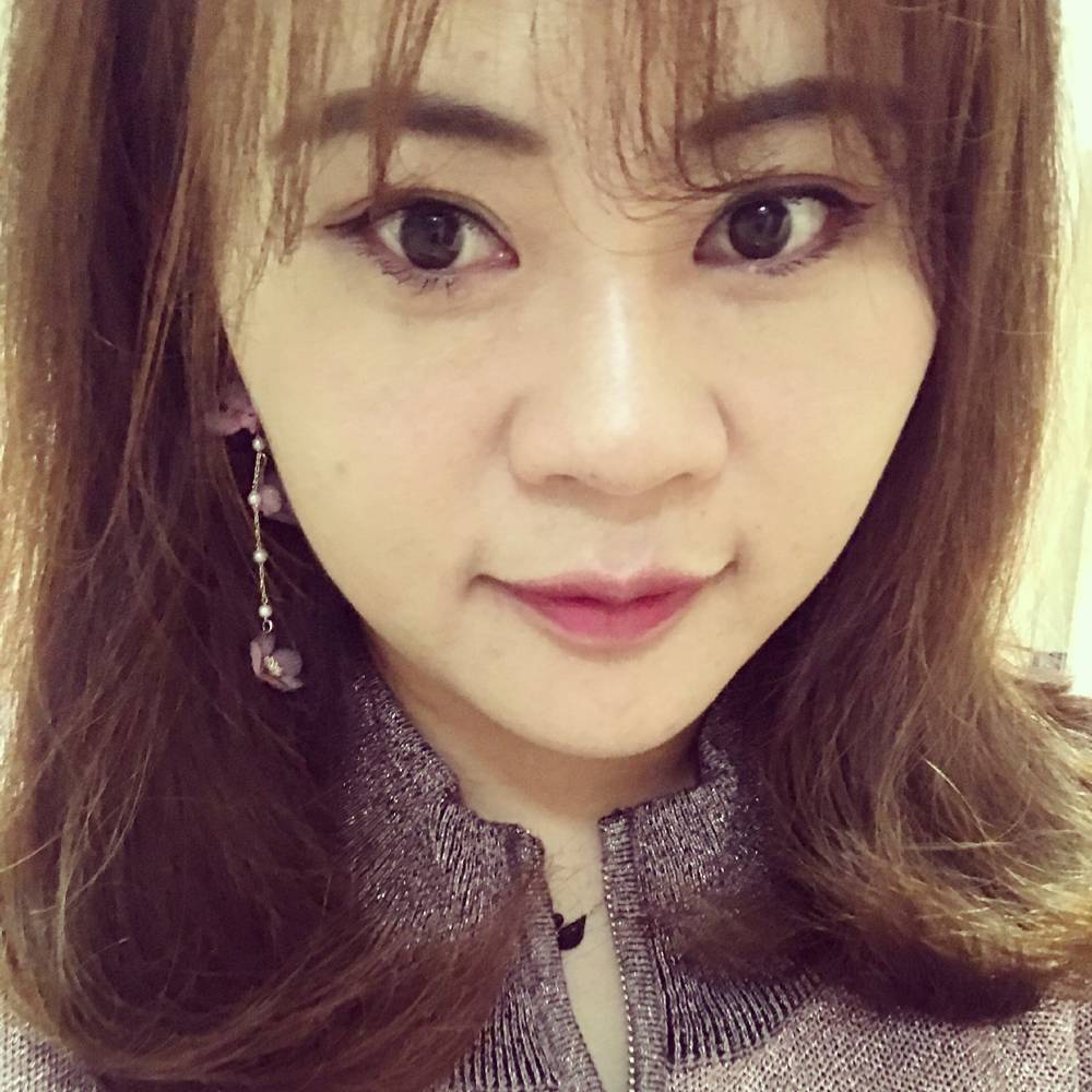 勤恳漫步大米的照片