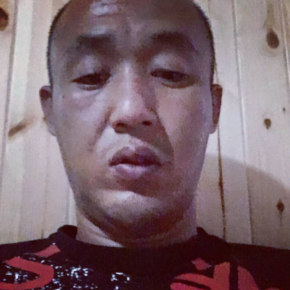 墨镜演变危机的照片