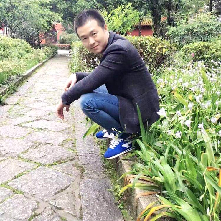 狂浪狂狼的照片