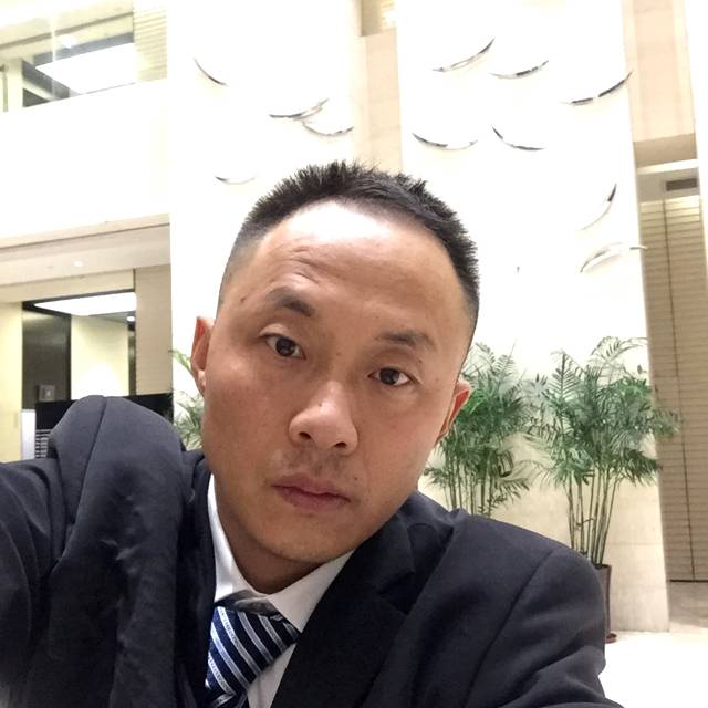 高跟鞋无辜的照片