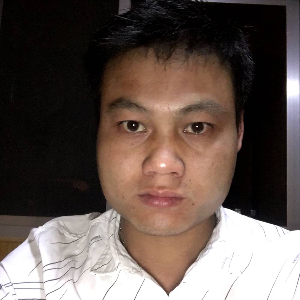 落后浅吻铅笔的照片