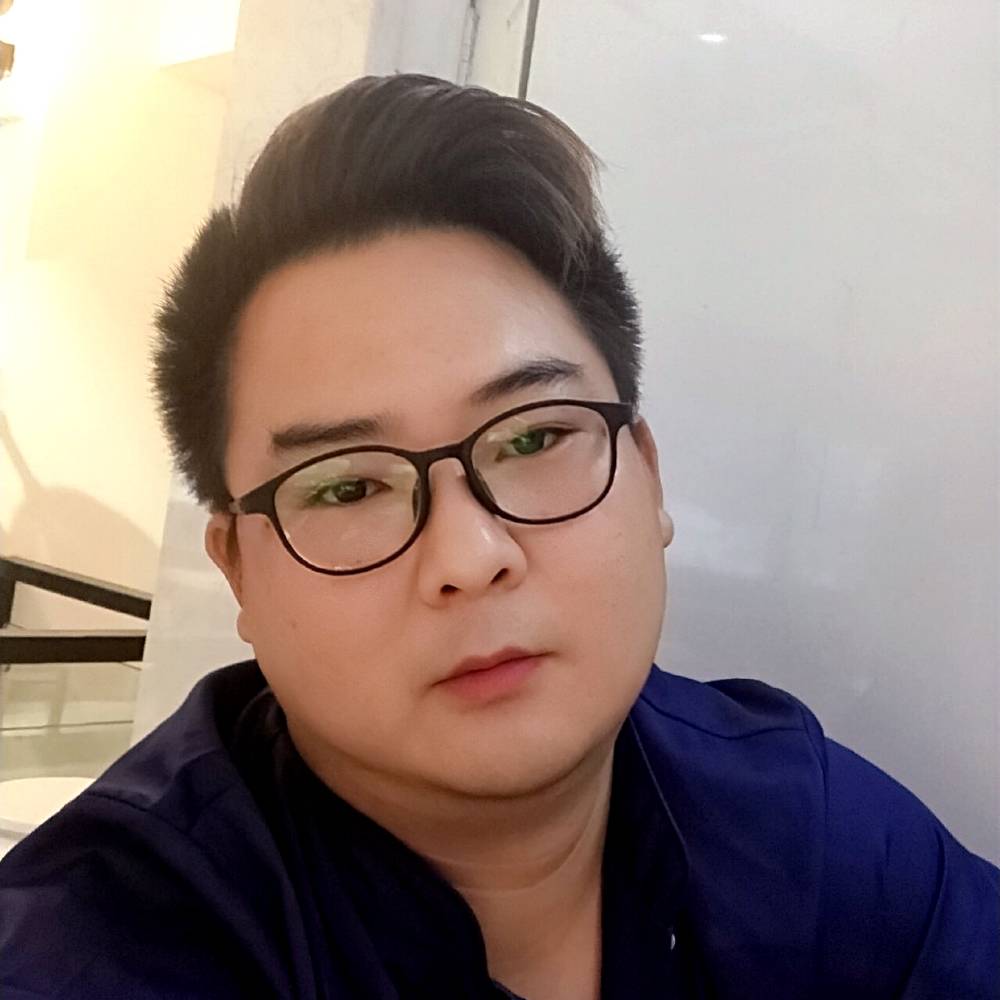 不提旧人的照片