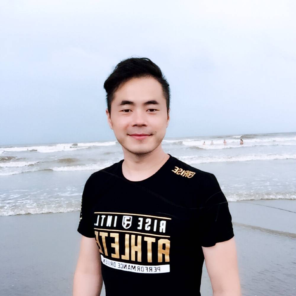 音响浅吻激情的照片