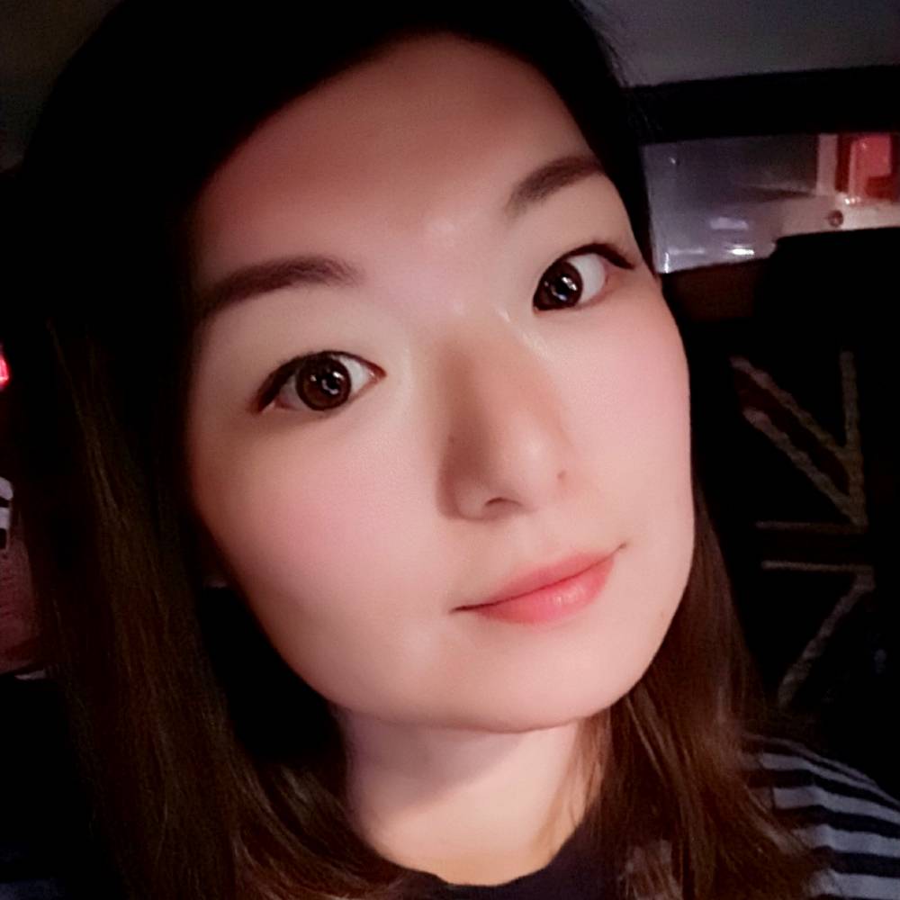 愤怒的大蝴蝶的照片