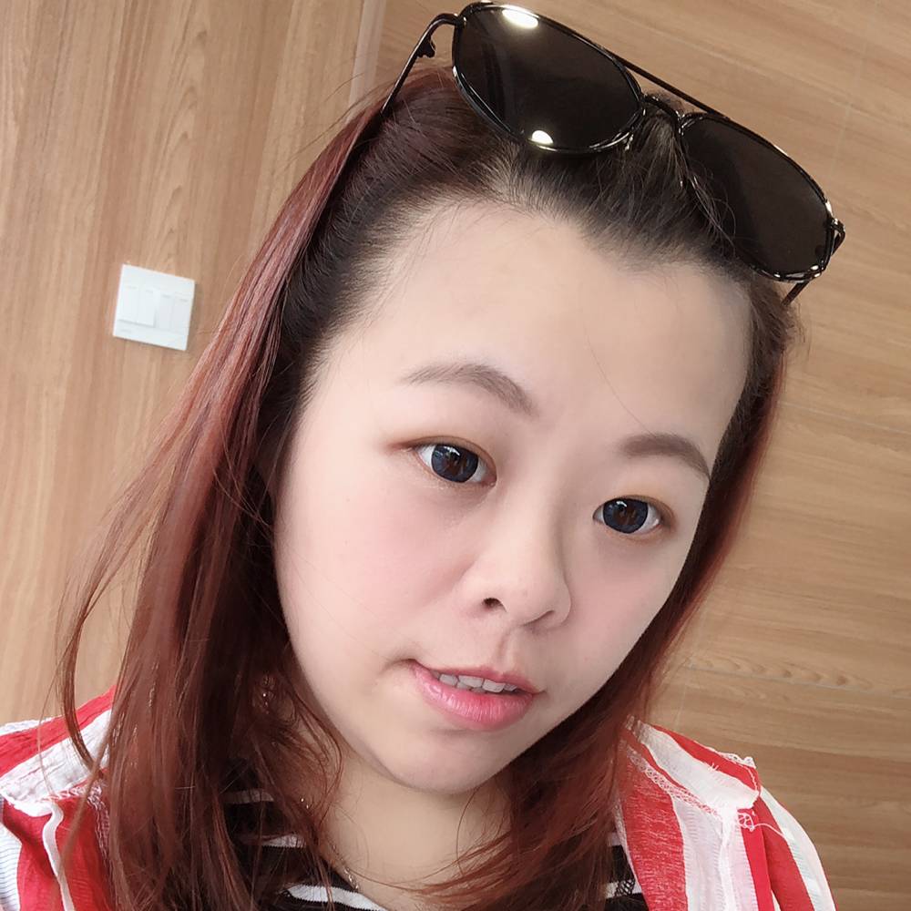 维尼菲菲的照片