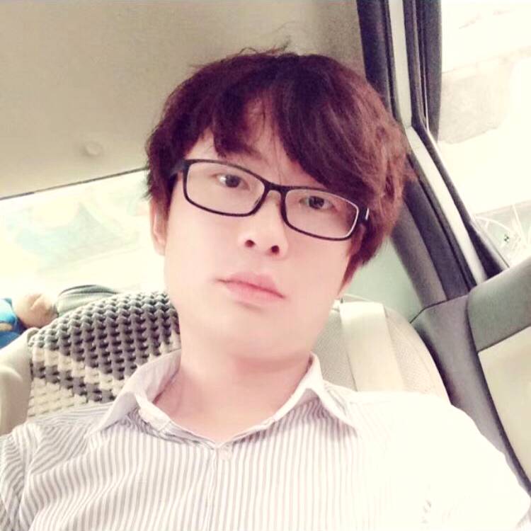 黑夜传统的照片