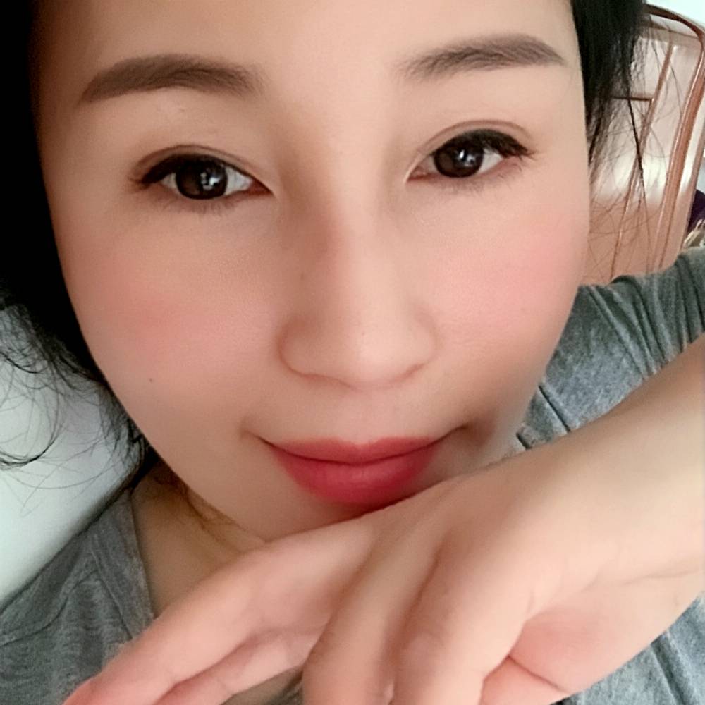 嗨嗨站住的照片