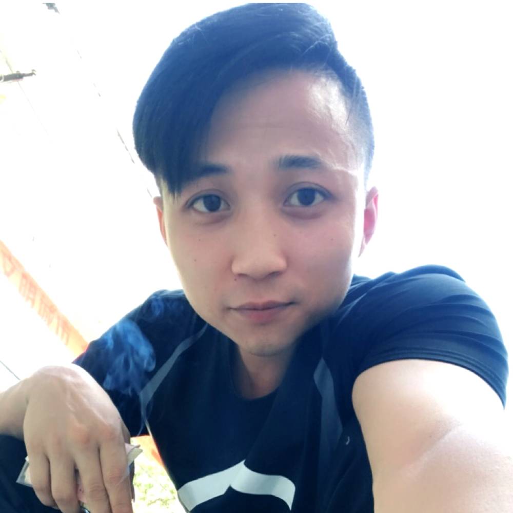 西部辉龙的照片