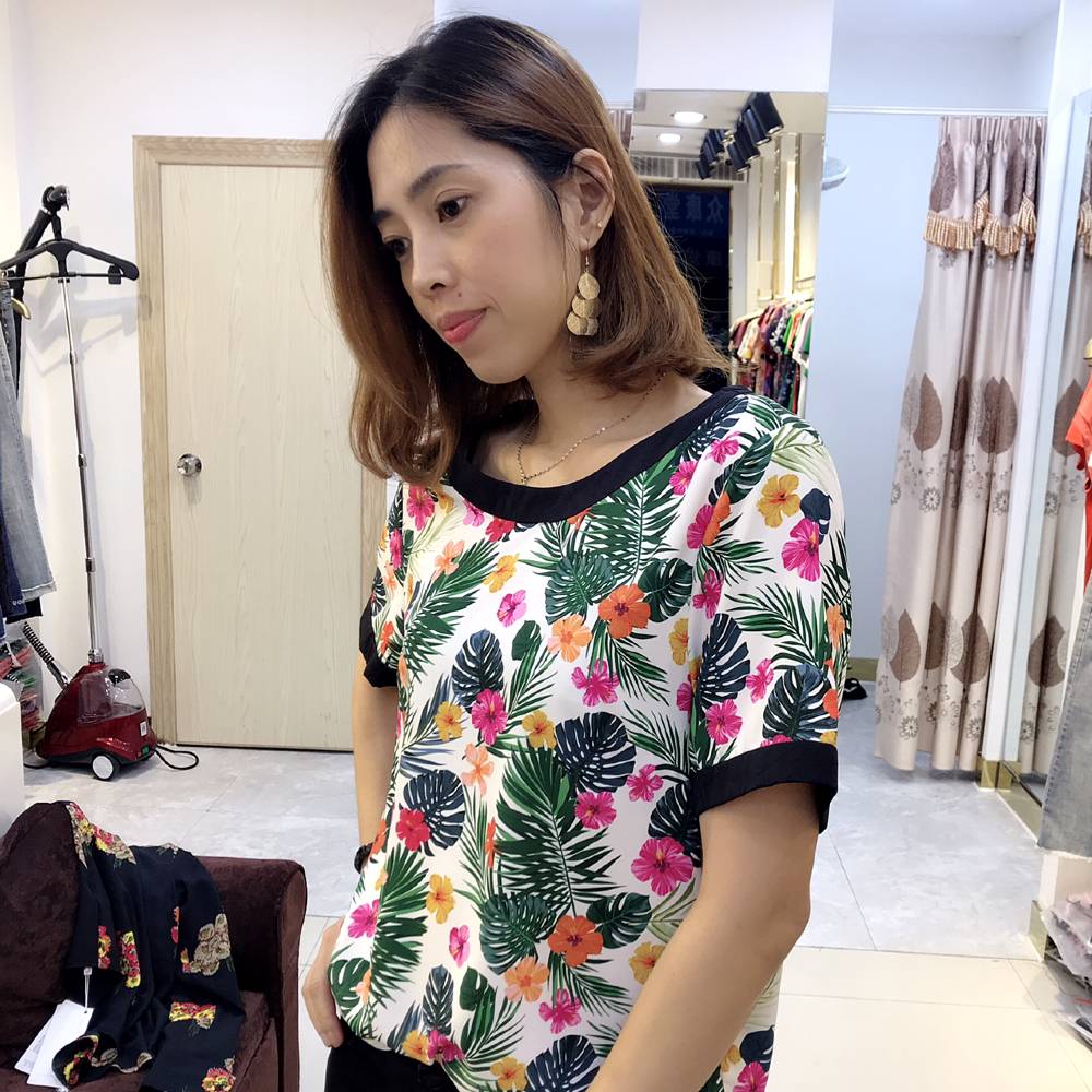 小芬妮的照片