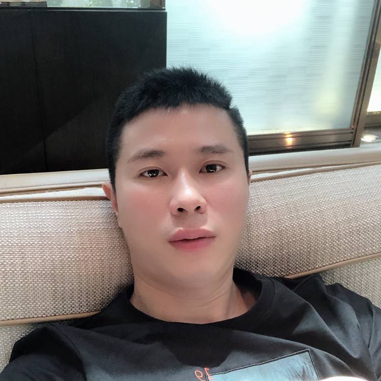 刘鸿杰的照片