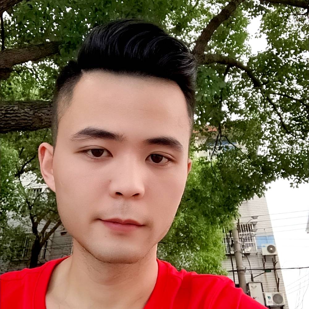 板栗开心的照片