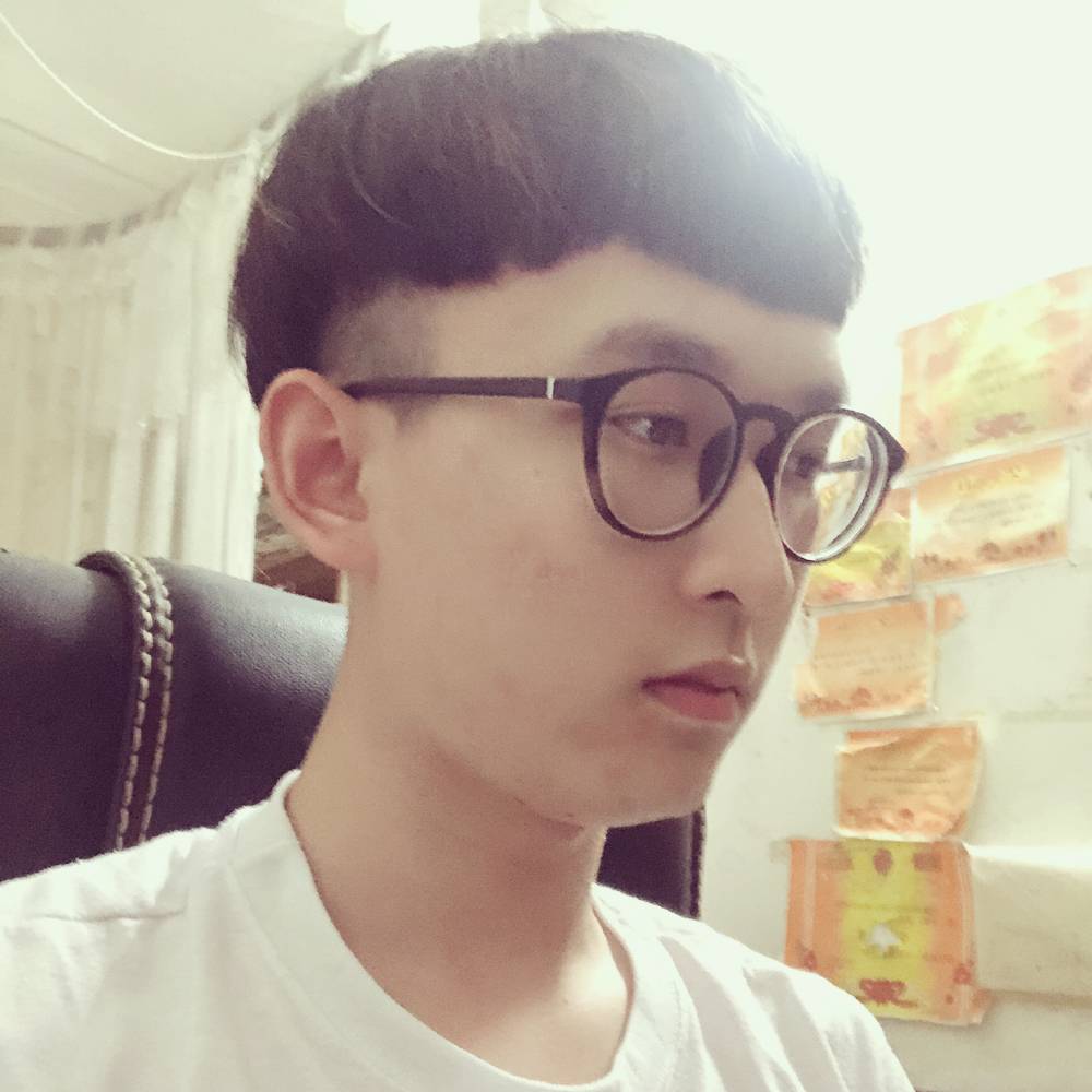 u2438473的照片