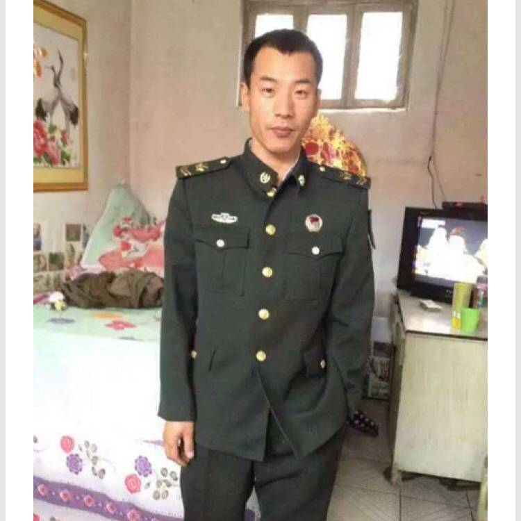 军人的爱的照片