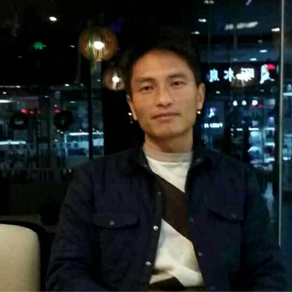 杨峰哥哥的照片