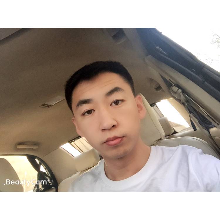 王俊洋的照片