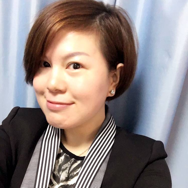 戏碟舞su的照片