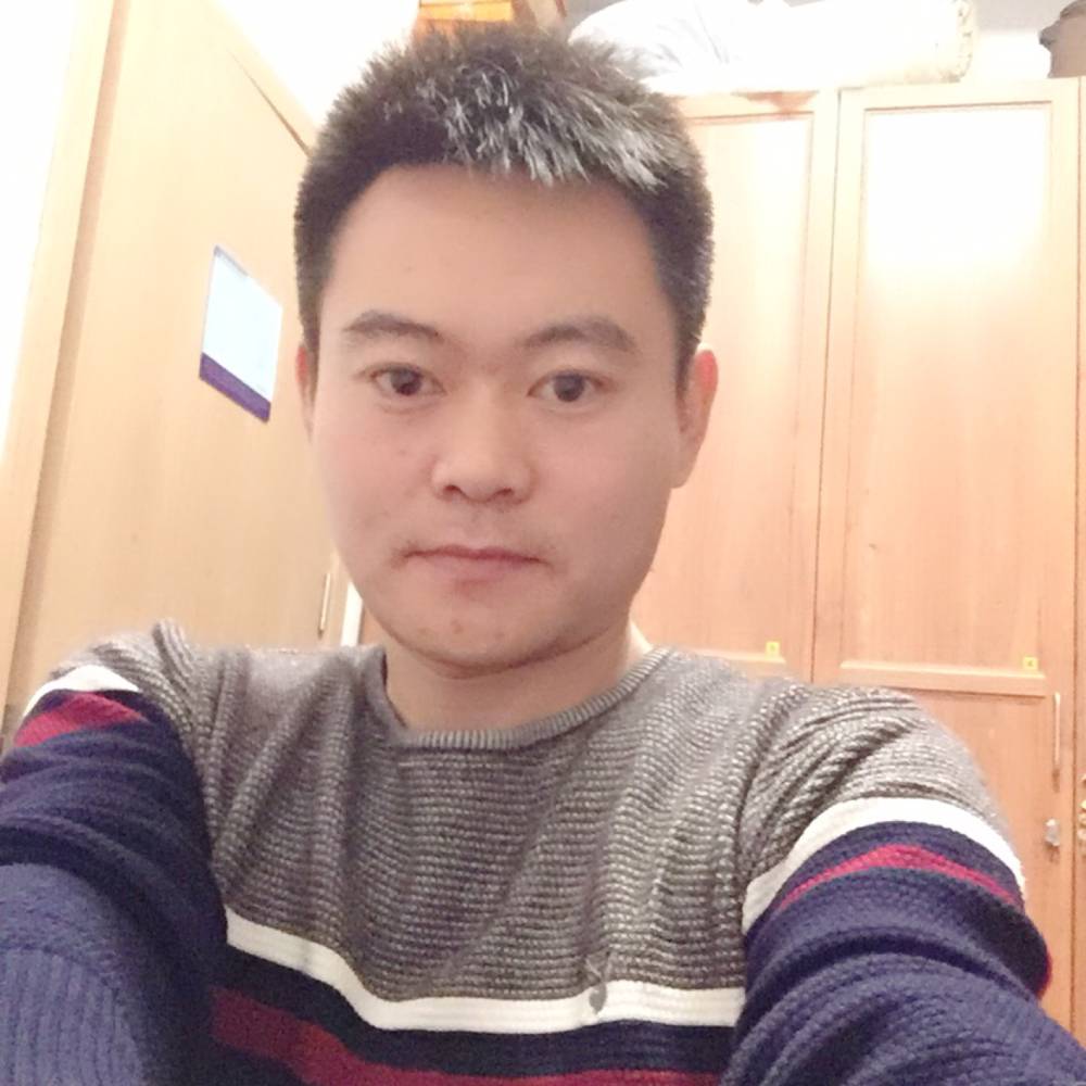 板栗漫步单身的照片