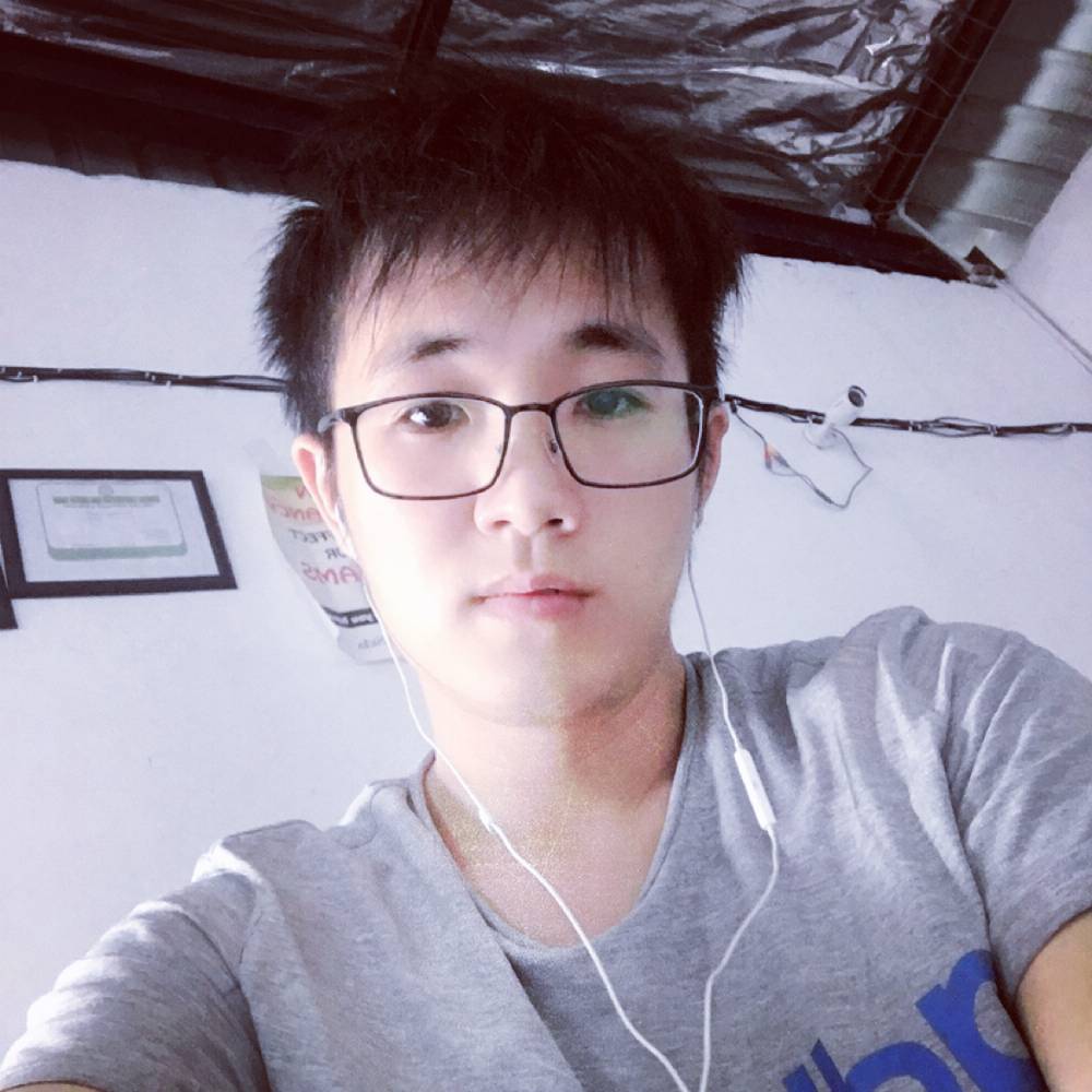 平淡用琉璃的照片