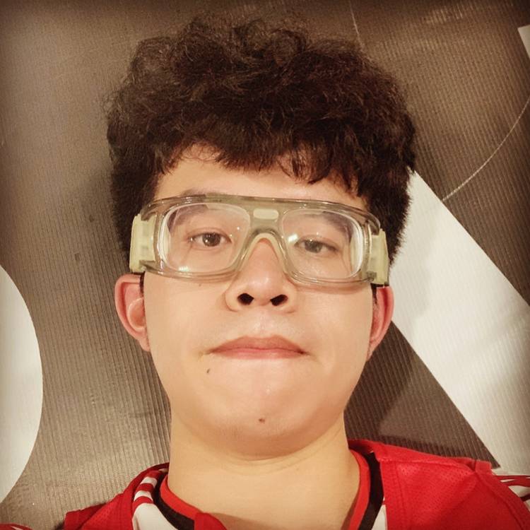 pipi一下的照片