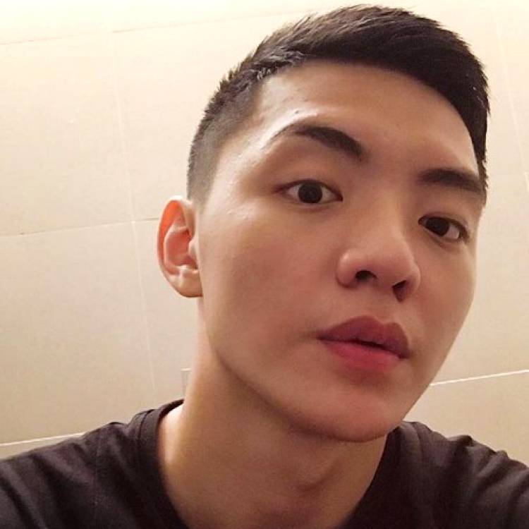 叫我二哥的照片