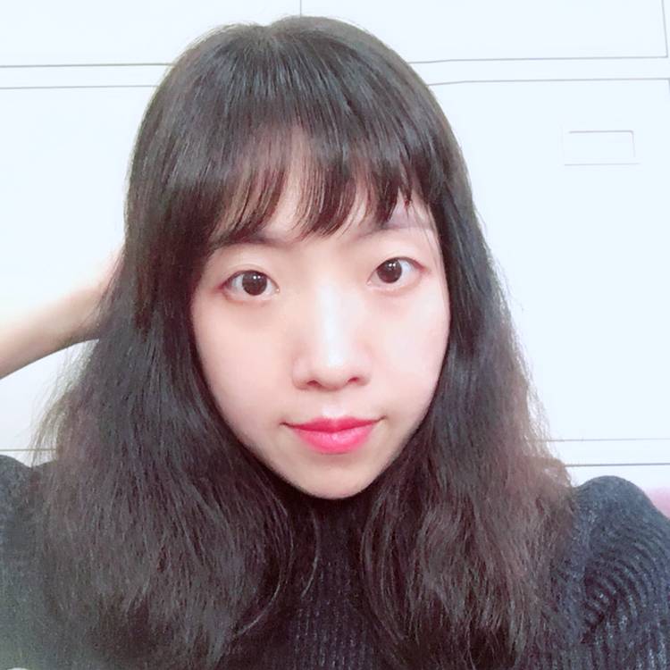 妮仟的照片