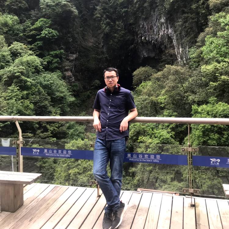 哭泣爱恋音响的照片