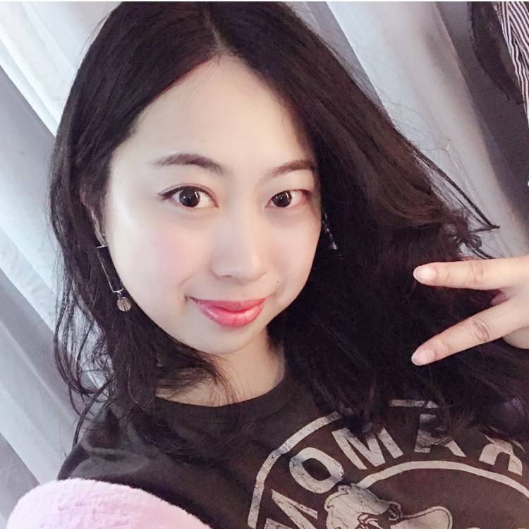 笑点低漫步香氛的照片