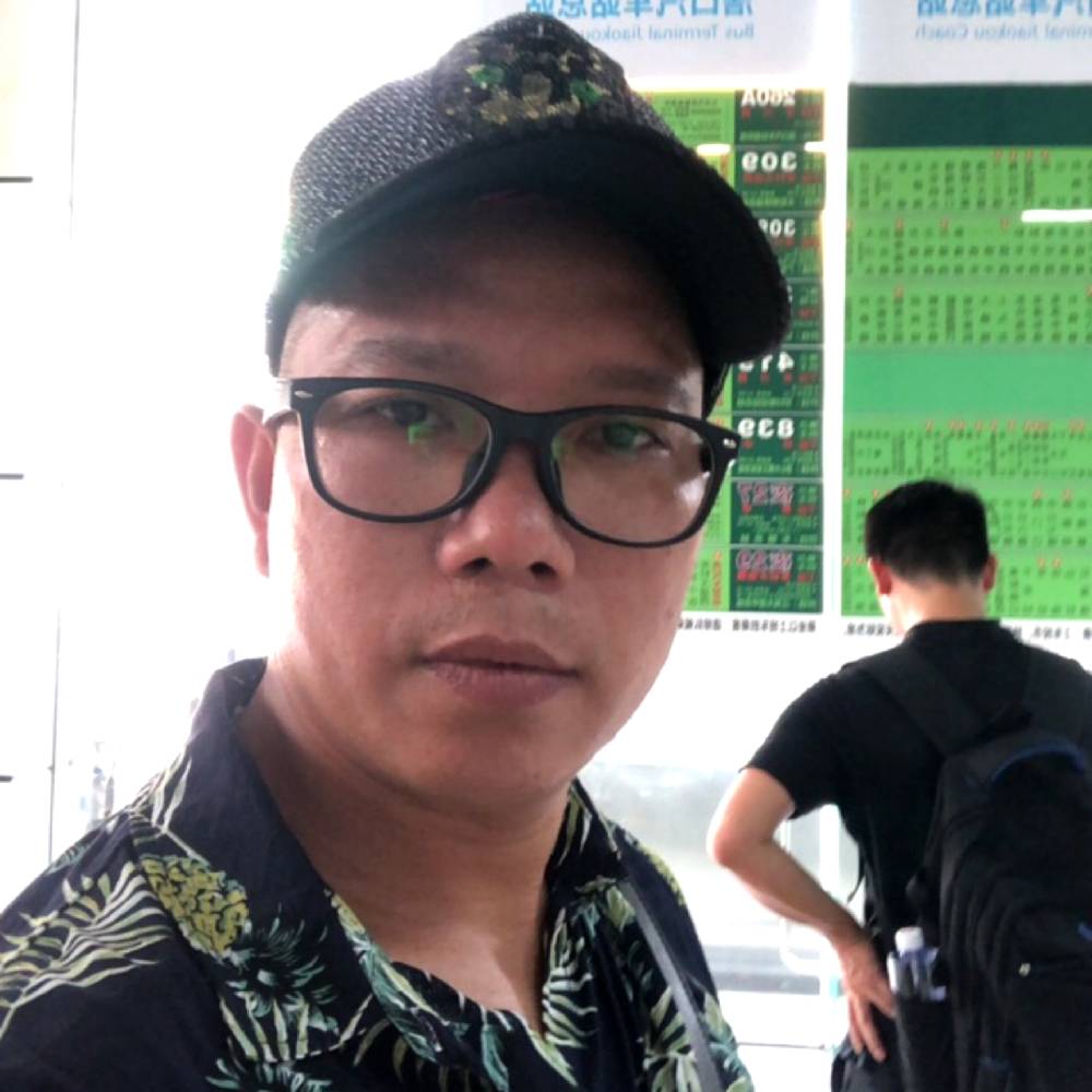 绿草打沉静的照片