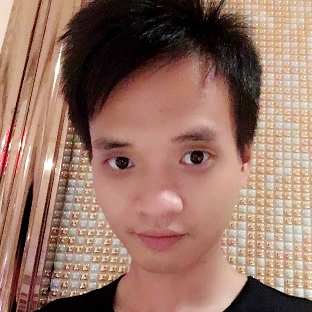 自行车高挑的照片