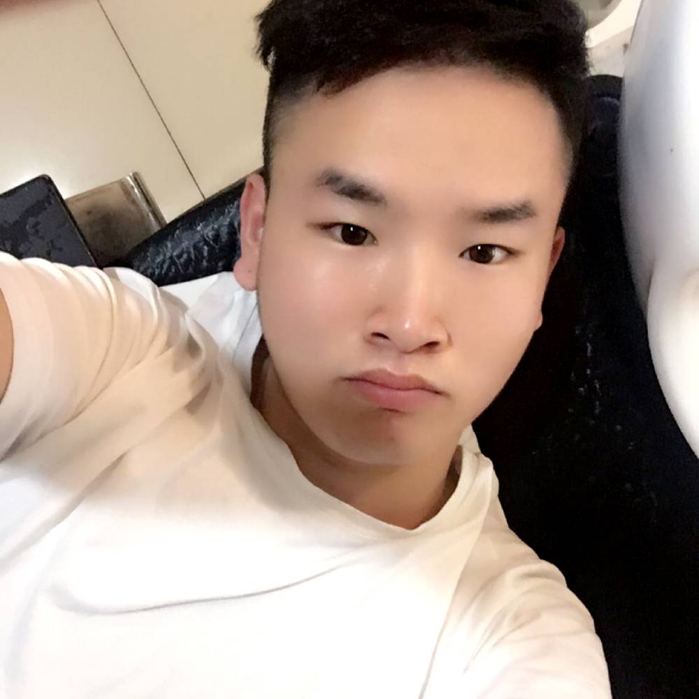 投篮机的照片