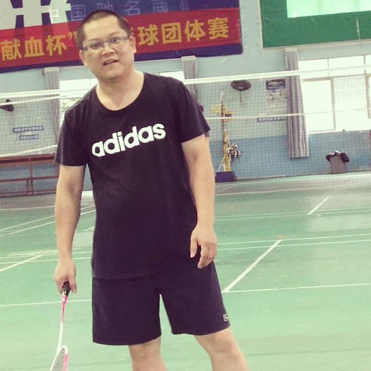 快乐挽手陌颜的照片
