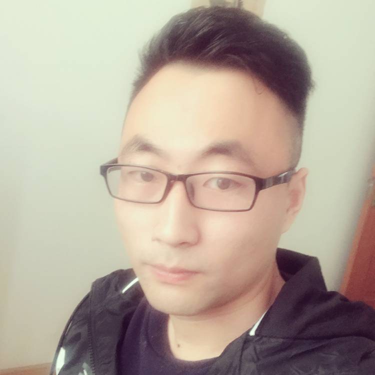 正儿八经小骚年的照片