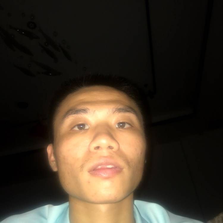 中心和怡然的照片